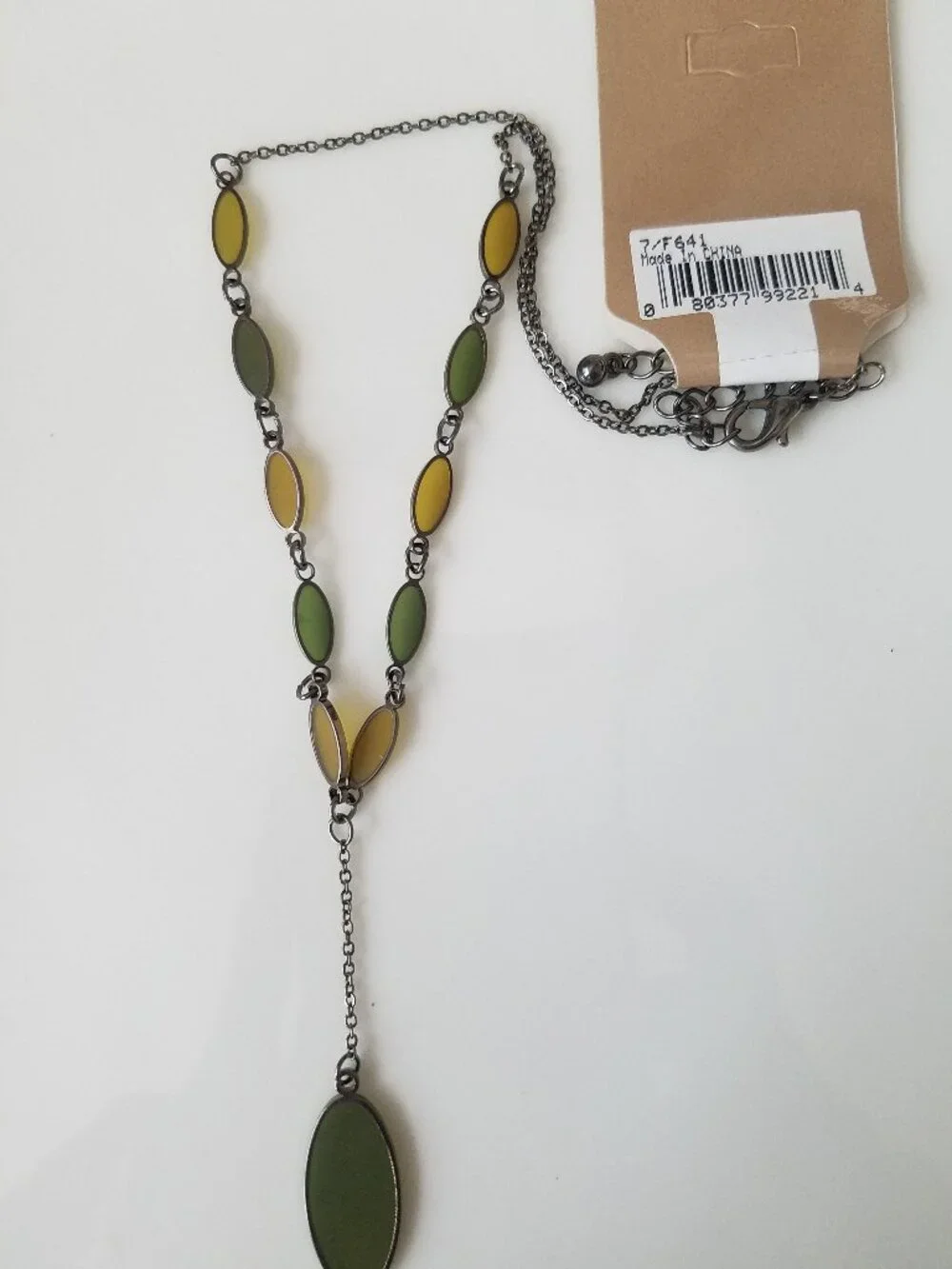 NWT Earthy Green Yellow Opaque Windowpane Y Lariat Delicate Gunmetal Necklace